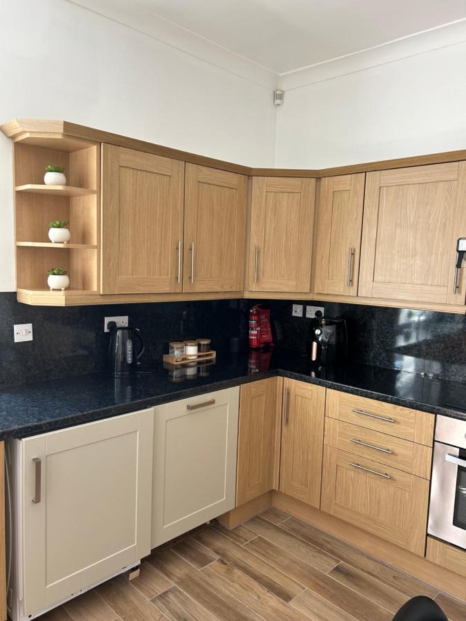 1L Albert Place Maddiston Road Brightons Falkirk Fk2 0Jx Polmont Esterno foto