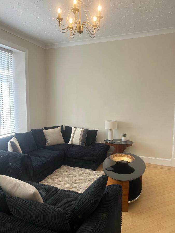 1L Albert Place Maddiston Road Brightons Falkirk Fk2 0Jx Polmont Esterno foto